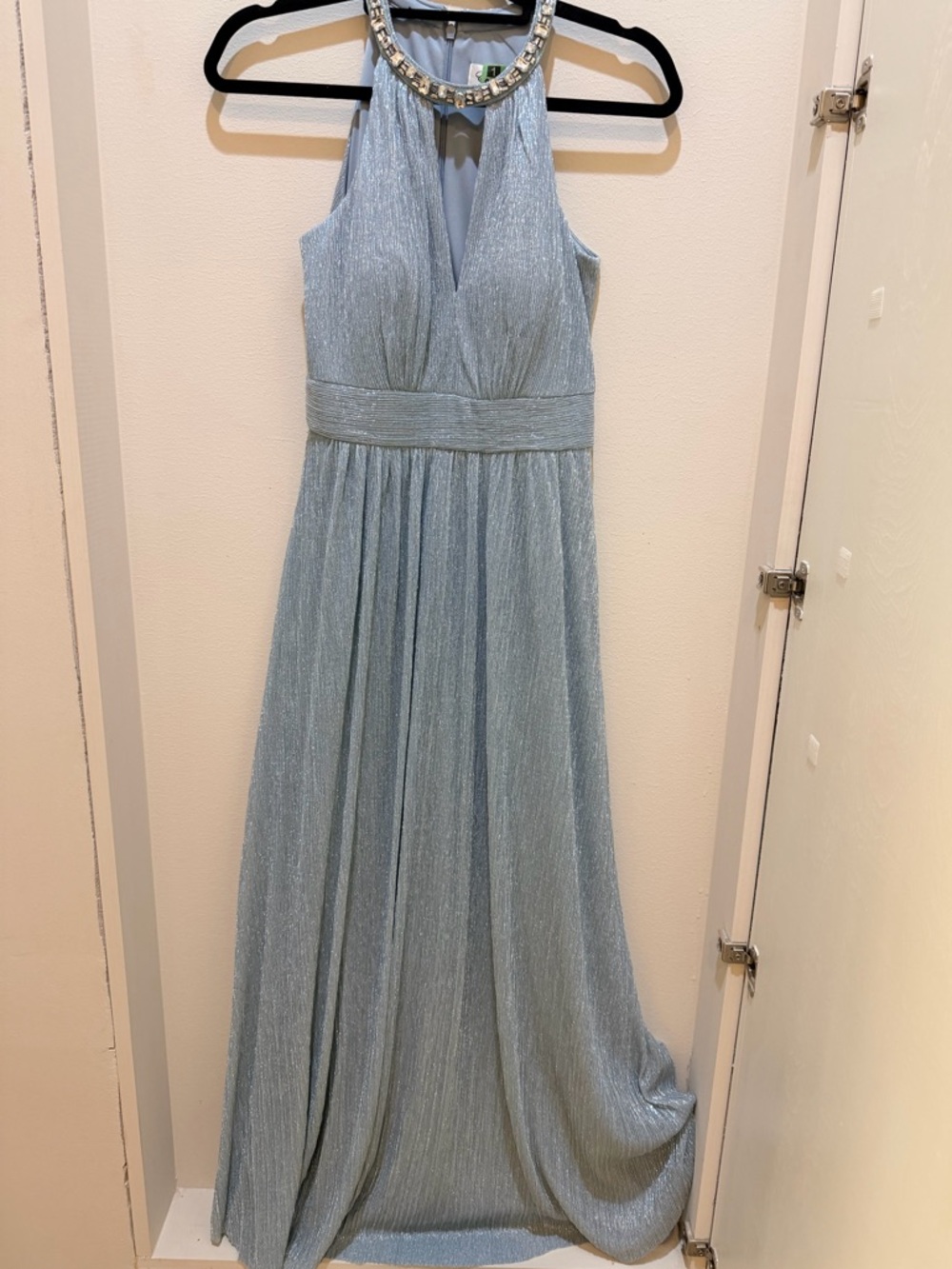 Elegant Light Blue Halter Evening Gown with Beaded Neckline